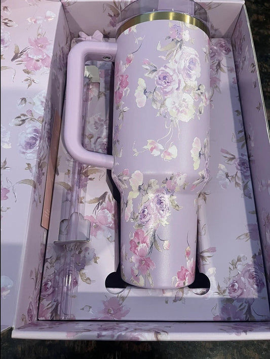 Stanley x LoveShackFancy Quencher H2.0 40oz Tumbler – Lavender Floral Limited Edition Gift Set