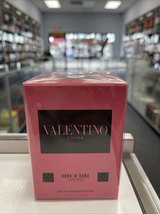 Valentino Donna Born in Roma Intense Eau de Parfum – 100ml